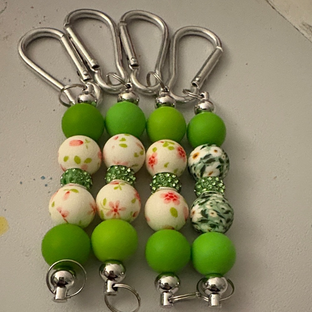 Floral Beaded Keychain (Choose 1)